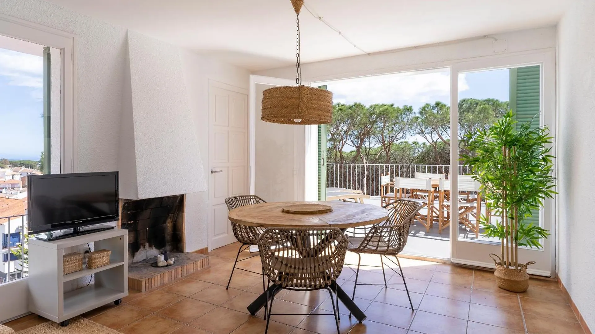 Apartment Apartamentos Casa Marea Calella Palafrugell Con Parking Calella De Palafrugell Spain